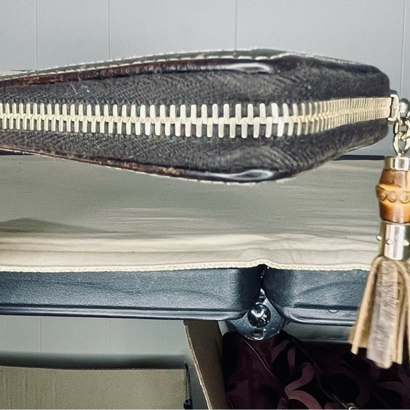 Gucci Bamboo Tassel Zip Wallet - Picture 9 of 15